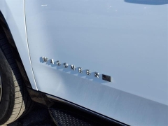 Used 2024  Jeep Wagoneer L Series III 4x4 at Maxx Loans near St&period; Adrian&comma; MI