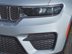 Used 2024 Jeep Grand Cherokee Laredo X 4x2 at Northland Chrysler Dodge Jeep Ram near Oak Park, MI