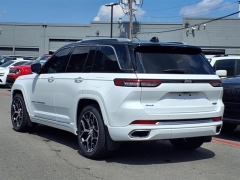 Used 2022 Jeep Grand Cherokee Summit Reserve 4x4 at Maxx Loans near St. Adrian, MI