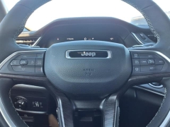 Used 2025  Jeep Grand Cherokee L Limited 4x4 at Maxx Loans near St&period; Adrian&comma; MI