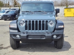 Used 2024 Jeep Wrangler Sport S 4 Door 4x4 at Maxx Loans near ,