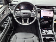 Used 2024 Jeep Grand Cherokee Limited 4x4 at Maxx Loans near St. Adrian, MI