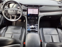 Used 2022  Jeep Grand Cherokee L Overland 4x4 at Maxx Loans near St. Adrian, MI