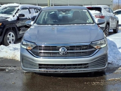 Used 2024  Volkswagen Jetta SE Auto at Maxx Loans near St&period; Adrian&comma; MI