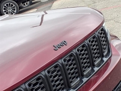 Used 2024 Jeep Grand Cherokee Limited 4x4 at Maxx Loans near St. Adrian, MI