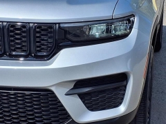 Used 2023 Jeep Grand Cherokee Altitude 4x4 at Maxx Loans near St. Adrian, MI