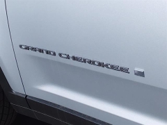 Used 2024 Jeep Grand Cherokee Laredo X 4x2 at Northland Chrysler Dodge Jeep Ram near Oak Park, MI