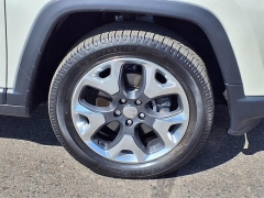 Used 2019 Jeep Compass 4d SUV 4WD Limited at Northland Chrysler Dodge Jeep Ram near Oak Park, MI
