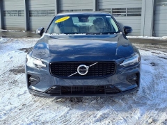 Used 2024  Volvo S60 B5 FWD Plus Dark Theme at Maxx Loans near St&period; Adrian&comma; MI