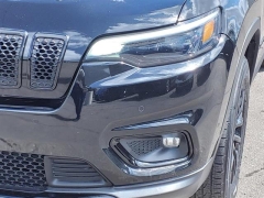 Used 2023 Jeep Cherokee Altitude Lux 4x4 at Maxx Loans near ,