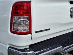 Used 2022  Ram 1500 Big Horn 4x4 Crew Cab 5'7" Box at Maxx Loans near St&period; Adrian&comma; MI