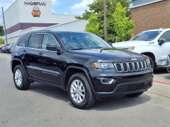 Used 2022 Jeep Grand Cherokee WK Laredo E 4x4 at Northland Chrysler Dodge Jeep Ram near Oak Park, MI