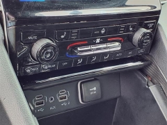 Used 2024 Jeep Grand Cherokee Limited 4x4 at Maxx Loans near St. Adrian, MI