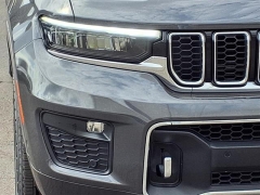 Used 2022  Jeep Grand Cherokee L Overland 4x4 at Maxx Loans near St. Adrian, MI