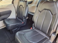 Used 2023 Chrysler Pacifica Touring L FWD at Maxx Loans near ,