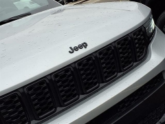 Used 2025  Jeep Grand Cherokee L Altitude X 4x4 at Maxx Loans near St. Adrian, MI
