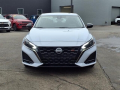 Used 2023 Nissan Altima 2.5 SR Sedan at Maxx Loans near ,