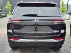 Used 2022 Jeep Grand Cherokee Limited 4x4 at Maxx Loans near ,