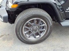 Used 2020 Jeep Gladiator Overland 4x4 at Northland Chrysler Dodge Jeep Ram near Oak Park, MI