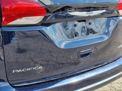 Used 2019 Chrysler Pacifica Limited FWD at Maxx Loans near St. Adrian, MI