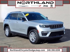  2022 Jeep Grand Cherokee Limited 4x4 at Northland Chrysler Dodge Jeep Ram near Oak Park, MI