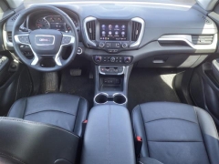 Used 2024 GMC Terrain AWD 4dr SLT at Maxx Loans near ,