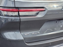 Used 2022  Jeep Grand Cherokee L Overland 4x4 at Maxx Loans near St. Adrian, MI