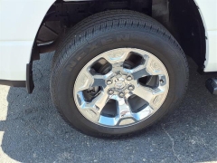 Used 2022 Ram 1500 Big Horn 4x4 Crew Cab 5'7" Box at Northland Chrysler Dodge Jeep Ram near Oak Park, MI