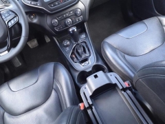 Used 2023 Jeep Cherokee Altitude Lux 4x4 at Maxx Loans near ,