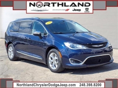 Used 2019 Chrysler Pacifica Limited FWD at Maxx Loans near St. Adrian, MI