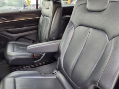 Used 2024  Jeep Grand Cherokee L Limited 4x4 at Maxx Loans near St. Adrian, MI
