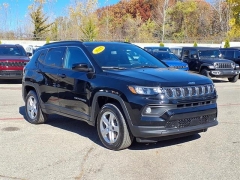  2024 Jeep Compass Latitude 4x4 at Northland Chrysler Dodge Jeep Ram near Oak Park, MI