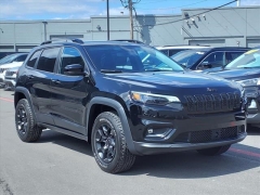 Used 2022 Jeep Cherokee X 4x4 at Maxx Loans near ,