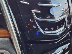 Used 2020 Cadillac Escalade 4d SUV 4WD Premium Luxury at Northland Chrysler Dodge Jeep Ram near Oak Park, MI
