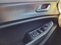 Used 2025  Jeep Grand Cherokee Laredo 4x4 at Maxx Loans near St&period; Adrian&comma; MI