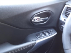 Used 2022 Jeep Cherokee X 4x4 at Maxx Loans near ,