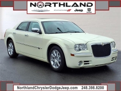 Used 2010 Chrysler 300 4dr Sdn 300C Hemi RWD at Maxx Loans near St. Adrian, MI