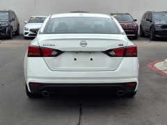 Used 2023 Nissan Altima 2.5 SR Sedan at Maxx Loans near ,