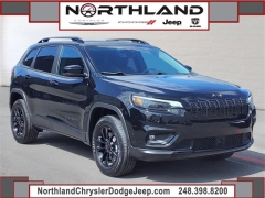 Used 2023 Jeep Cherokee Altitude Lux 4x4 at Maxx Loans near ,
