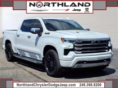Used 2024 Chevrolet Silverado 1500 4WD Crew Cab 147" High Country at Maxx Loans near ,