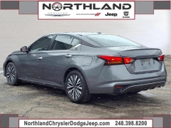 Used 2024  Nissan Altima 2&period;5 SV Sedan at Maxx Loans near St&period; Adrian&comma; MI