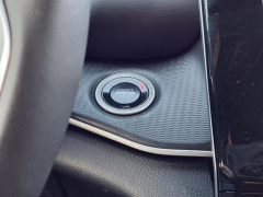 Used 2025  Jeep Grand Cherokee Laredo 4x4 at Maxx Loans near St&period; Adrian&comma; MI