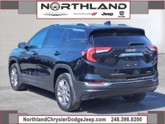 Used 2024 GMC Terrain AWD 4dr SLT at Maxx Loans near ,
