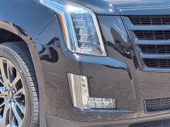 Used 2020 Cadillac Escalade 4d SUV 4WD Premium Luxury at Northland Chrysler Dodge Jeep Ram near Oak Park, MI