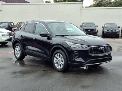 2024 Ford Escape Active's photo