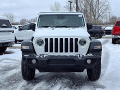 Used 2024  Jeep Wrangler Sport S 4 Door 4x4 at Maxx Loans near St&period; Adrian&comma; MI