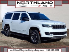  2024 Jeep Wagoneer L Series III 4x4 at Maxx Loans near St&period; Adrian&comma; MI