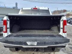 Used 2022  Ram 1500 Big Horn 4x4 Crew Cab 5'7" Box at Maxx Loans near St&period; Adrian&comma; MI