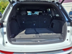 Used 2023 Jeep Grand Cherokee Overland 4x4 at Maxx Loans near ,