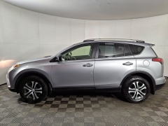 Used 2018 Toyota RAV4 4d SUV AWD LE at Royal Family Motors Alliance near Alliance, OH
